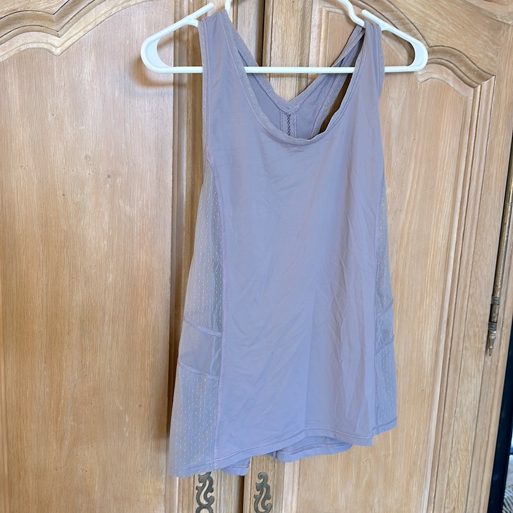 Lulu Lemon light purple lace detail, razor back tank top, size 4. Worn 3 times